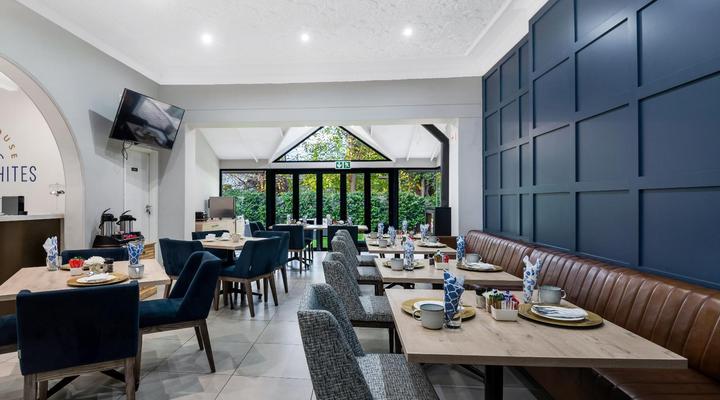 30 on Whites Guesthouse