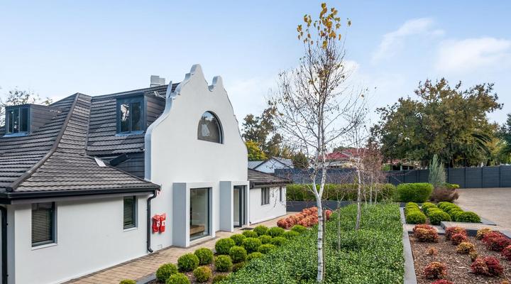 30 on Whites Guesthouse