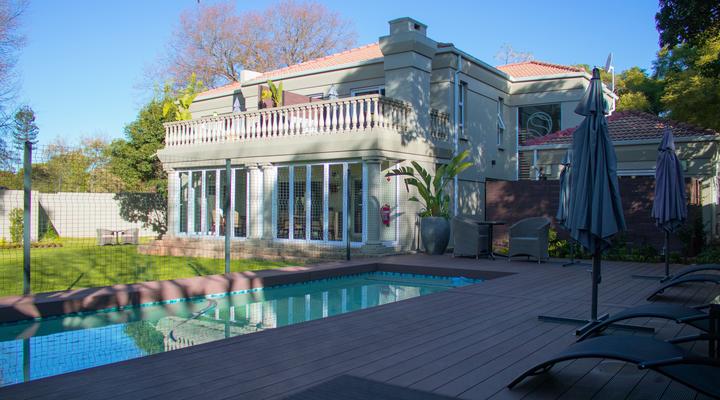 1945 on Kloof Guesthouse