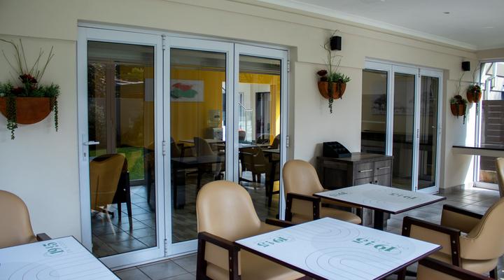 1945 on Kloof Guesthouse