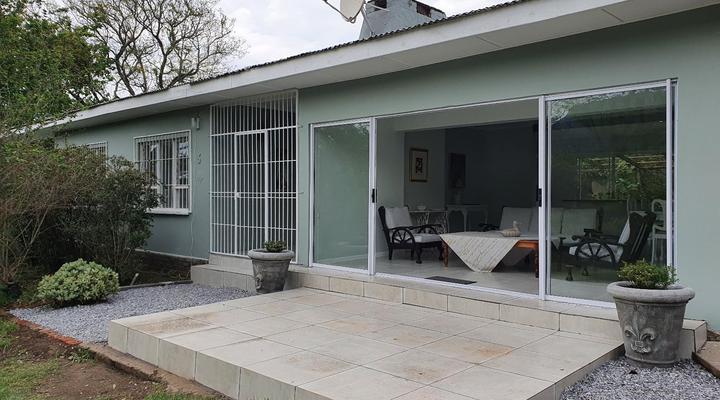 Bedford Country Escapes