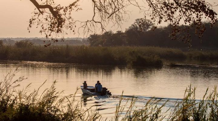 Hakusembe River Lodge Camping, Caprivi, Namibia