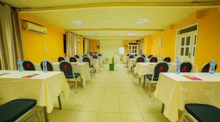 Eureka Place Hotel Kampala