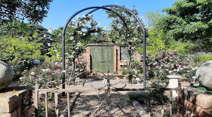 Ama Casa Self-catering Cottages