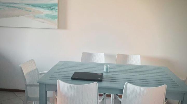 C-Batical Apartment Hibberdene