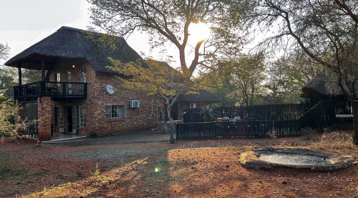 Walking Tall Private Bush Retreat