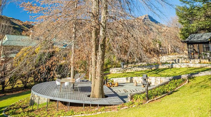 Titanic View - Place of Peace