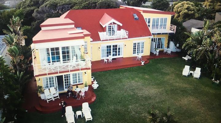 Haus am Strand - on the Beach