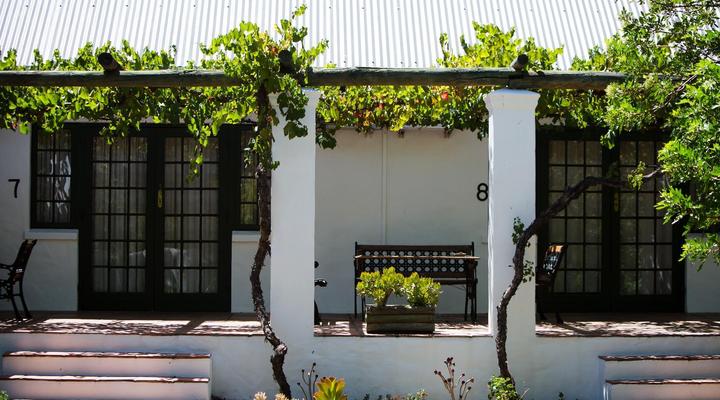 Manley Wine Lodge