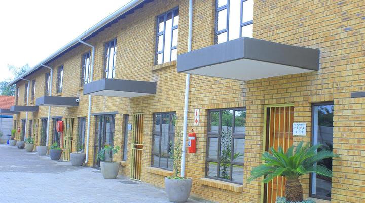 The Grand Comfort Lodge