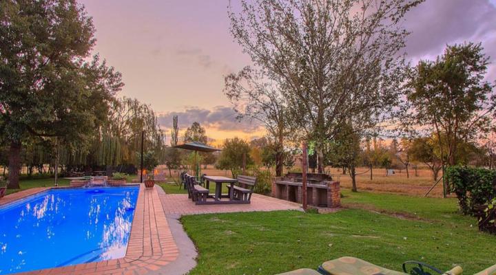 Airport Bird & Game Lodge