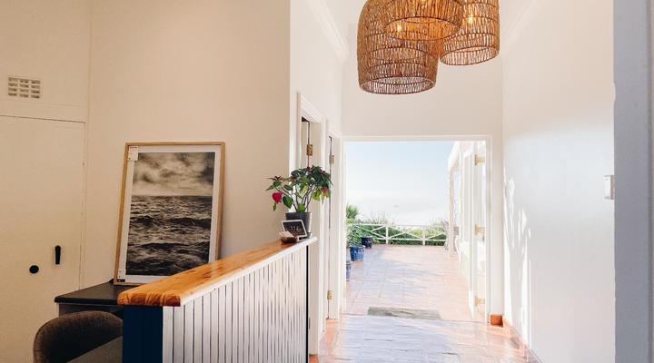 Hilltop Country Lodge