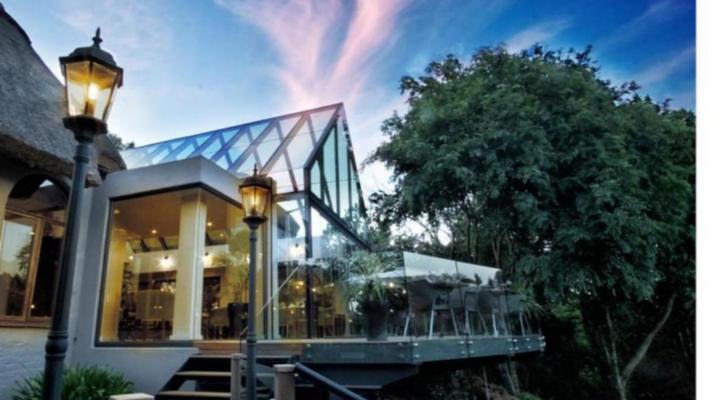 Granny Mouse Country House