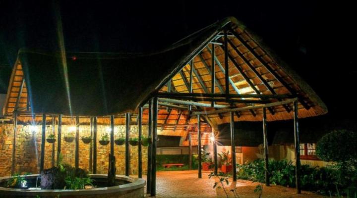 Granny Mouse Country House