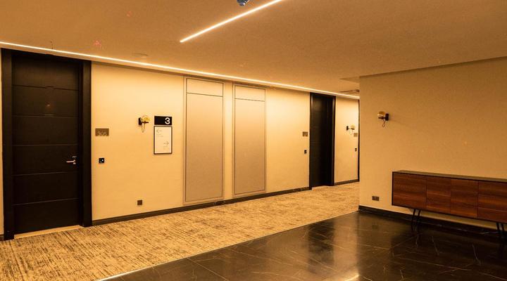 Albergo Hotel and suites