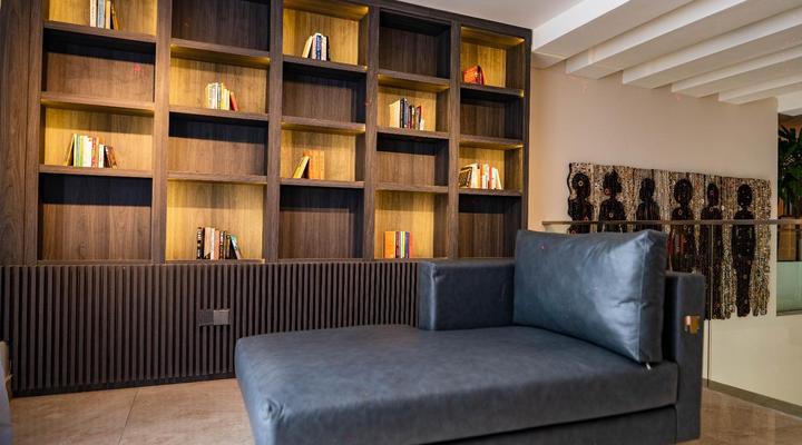 Albergo Hotel and suites