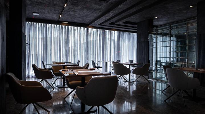 Albergo Hotel and suites