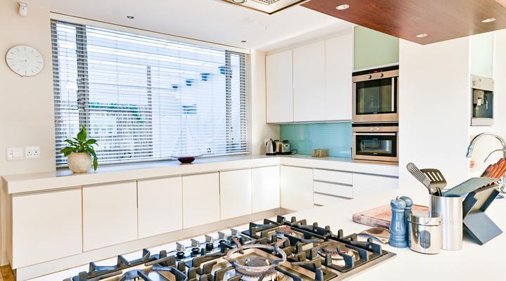 No 3 11th Avenue Summerstrand House