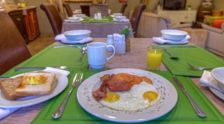 Khoi-Khoi Guesthouse