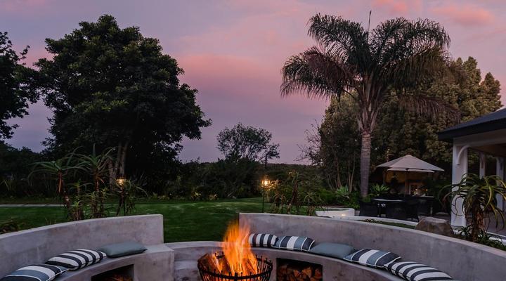 Hunters Country House