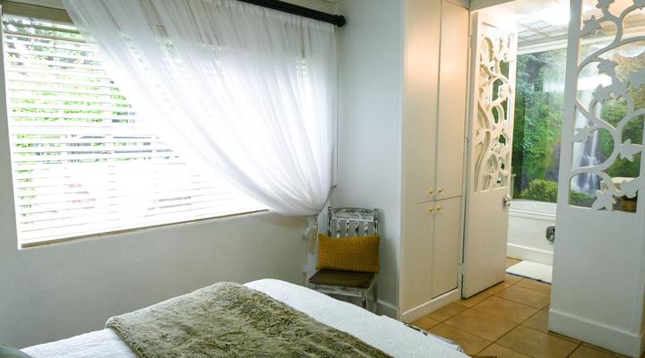 Rose & Ivy Guesthouse