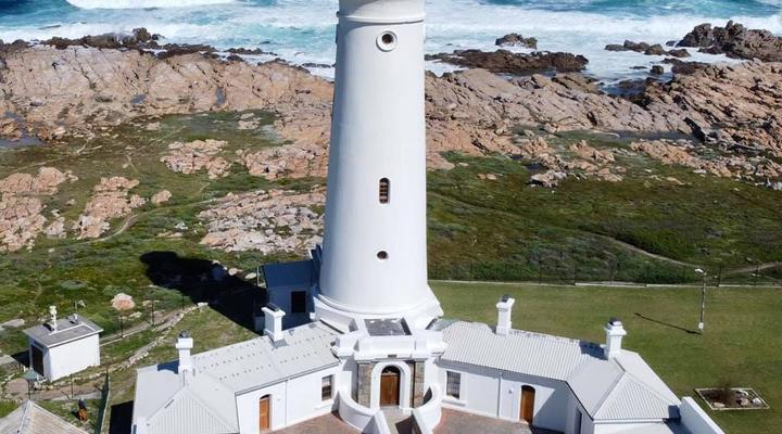 Seal Point Lighthouse