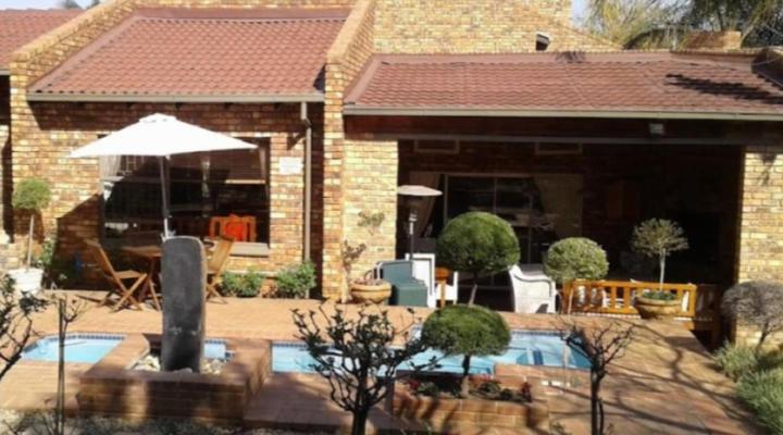 Chateau Vue Guesthouse