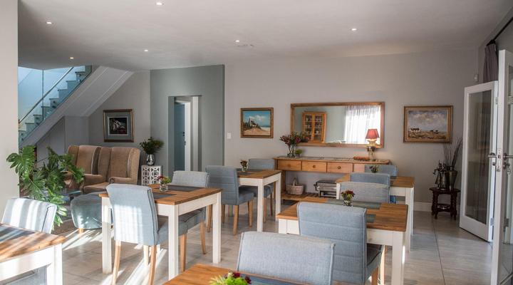 The Whale on Main B&B