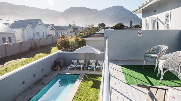 The Whale on Main B&B