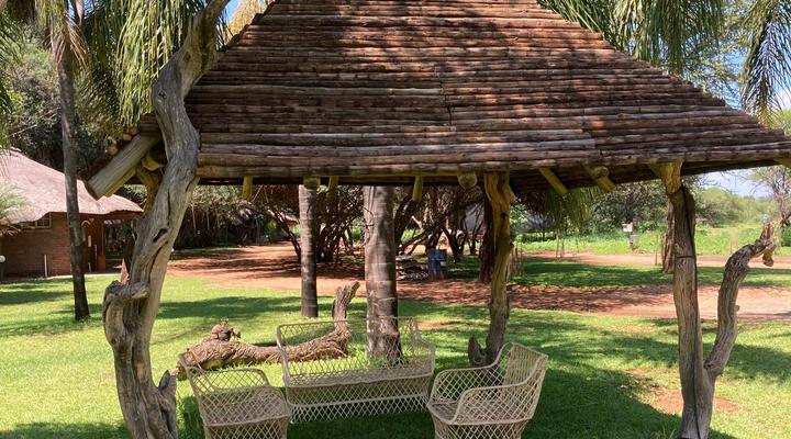 Makoppas Nest River Lodge