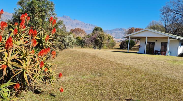 Swallowfield Rondavels