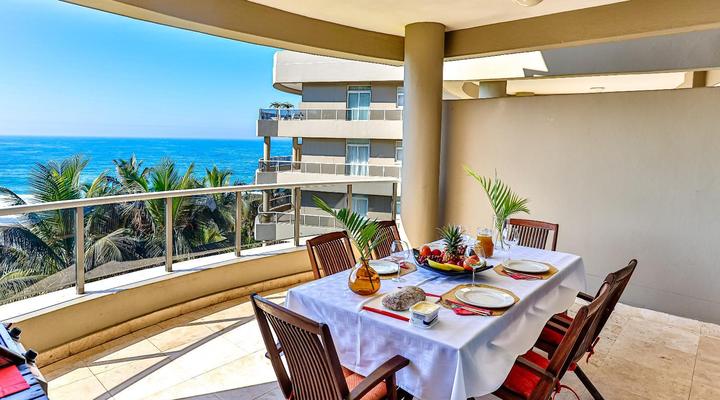 Sands Beach Breaks Manor On Main Beach Ballito