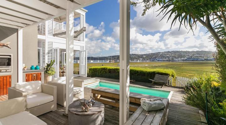 Sunset Lane Fairmile Point