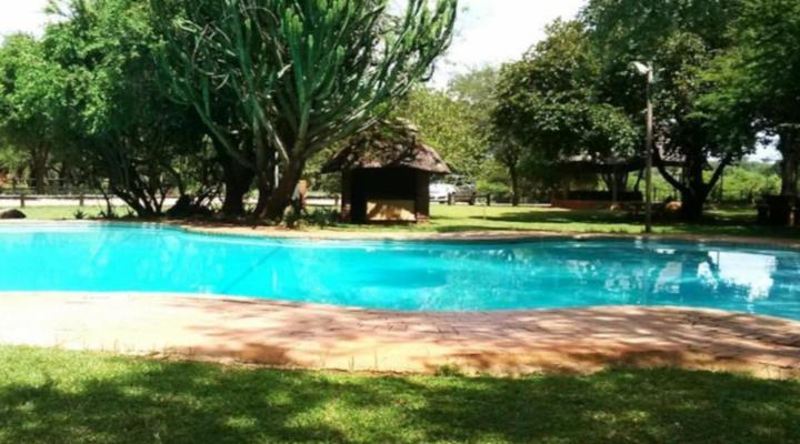 Henk van Rooyen Park