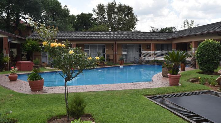 African Elephant Guest House