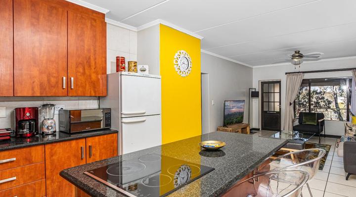 Sunninghill Spacious Executive Condo