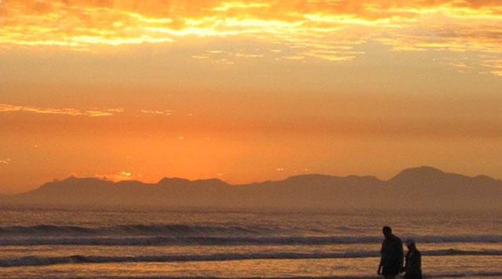 Strand Loft Apartments