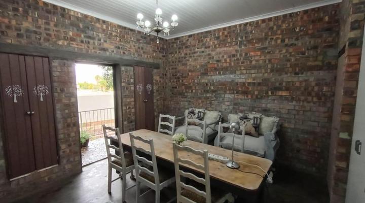 Four Trees Self-catering