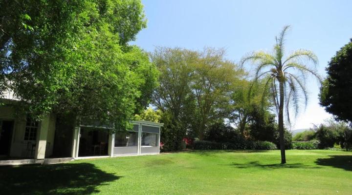 Broadlands Country House