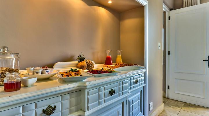 Devonport House - Constantia