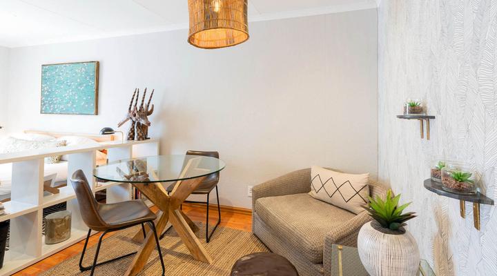 Modern apartment in culturally vibrant Melville - 22