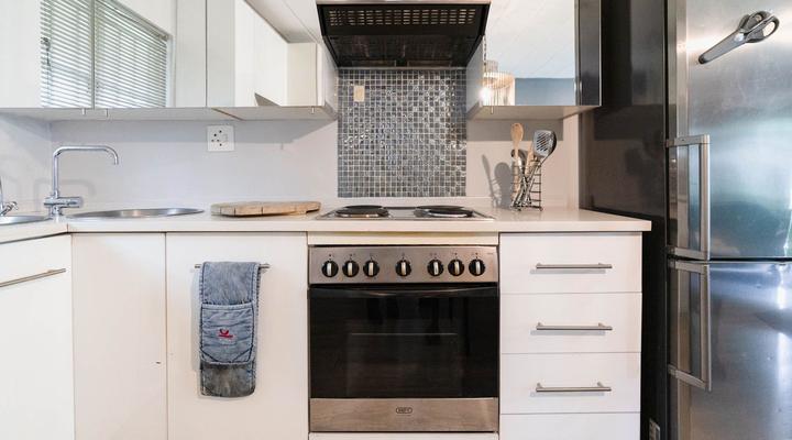 Modern 2 bedroom apartment in vibrant Melville - 99