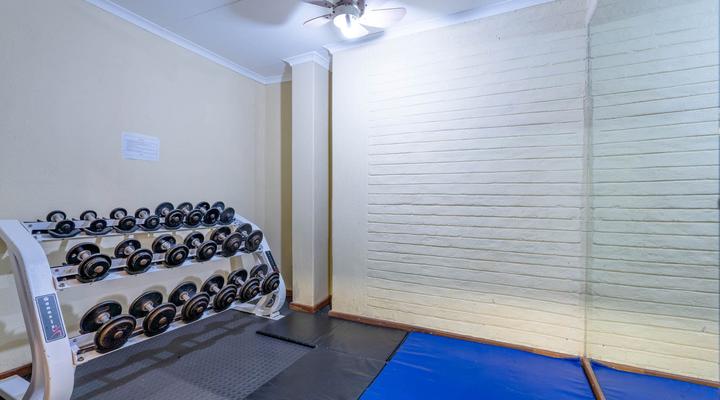 Modern 2 bedroom apartment in vibrant Melville - 99