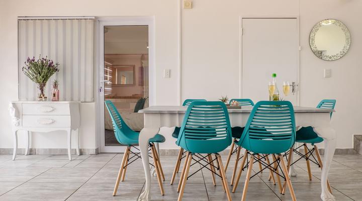 32 on George Britannia Bay