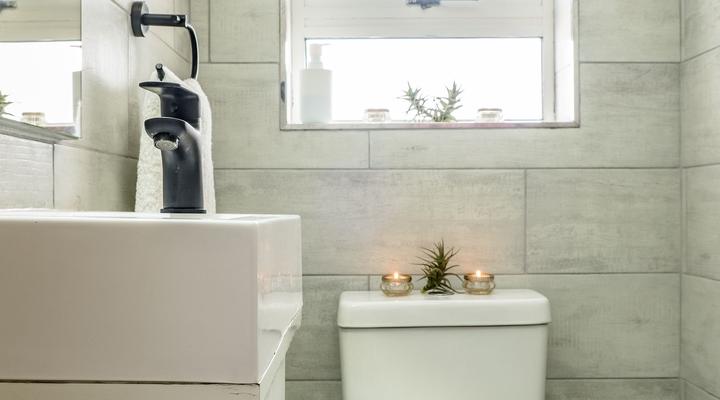 32 on George Britannia Bay