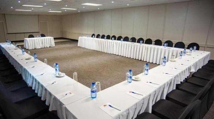 African Sky Hotels: Newcastle Inn