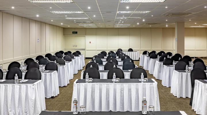 African Sky Hotels: Newcastle Inn