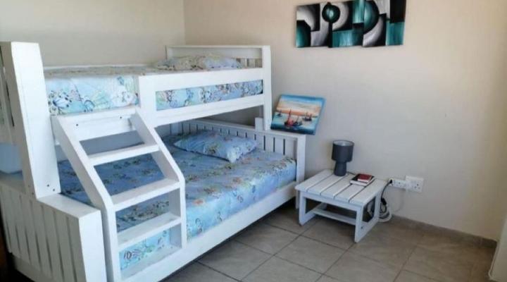 Amanzi Op Die Strand