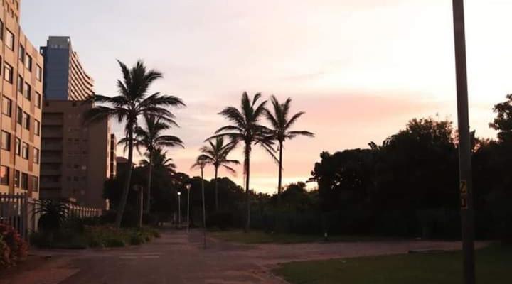 Amanzi Op Die Strand