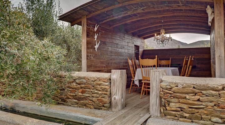 Olive Stone Farm and Cottages